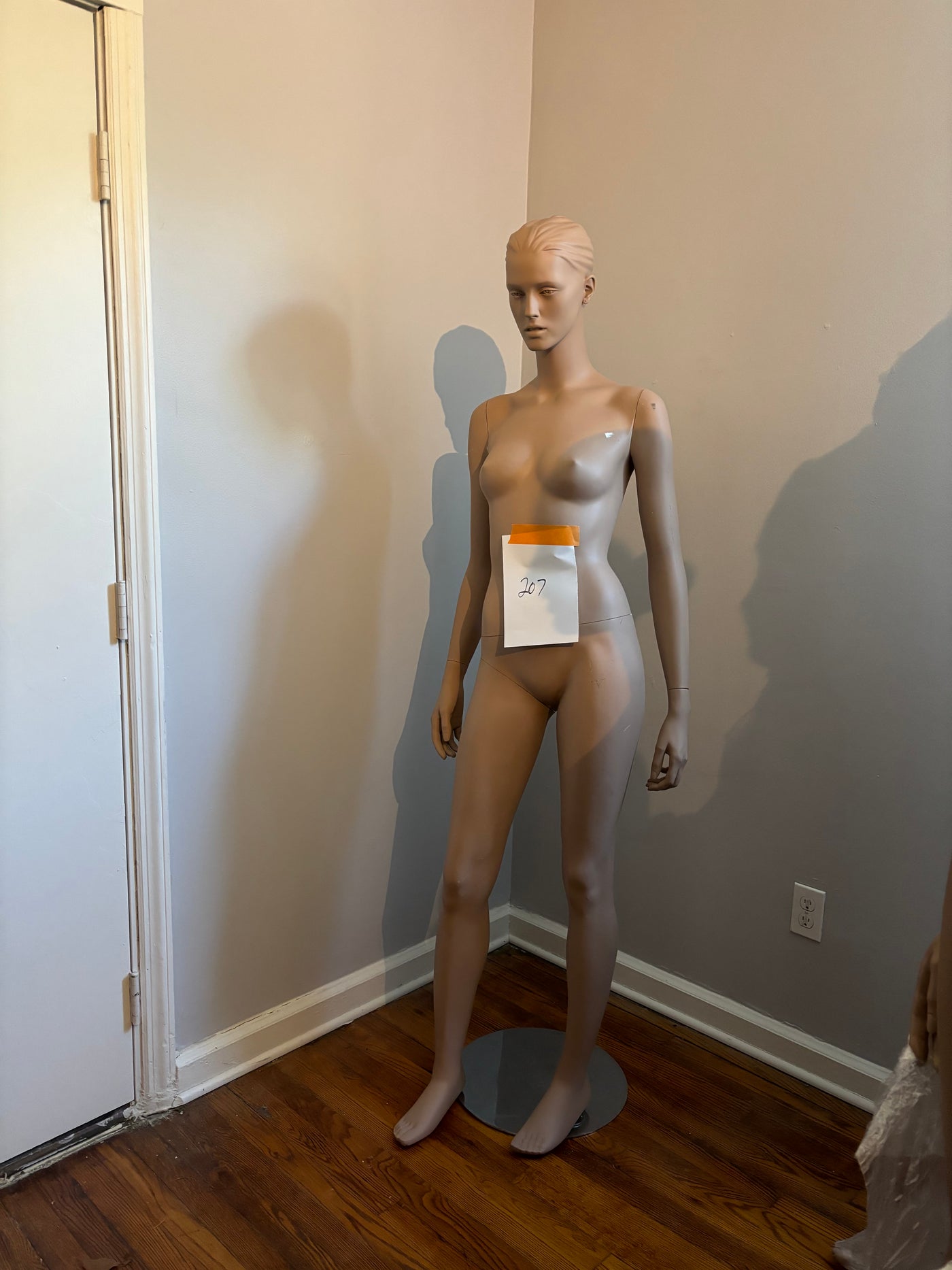 Female Adel Rootstein Mannequin #207