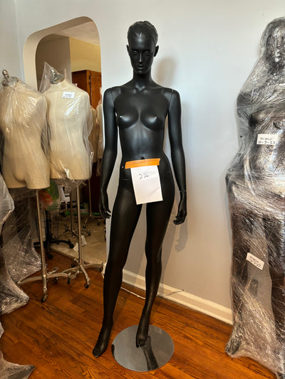 Female Adel Rootstein Mannequin #226