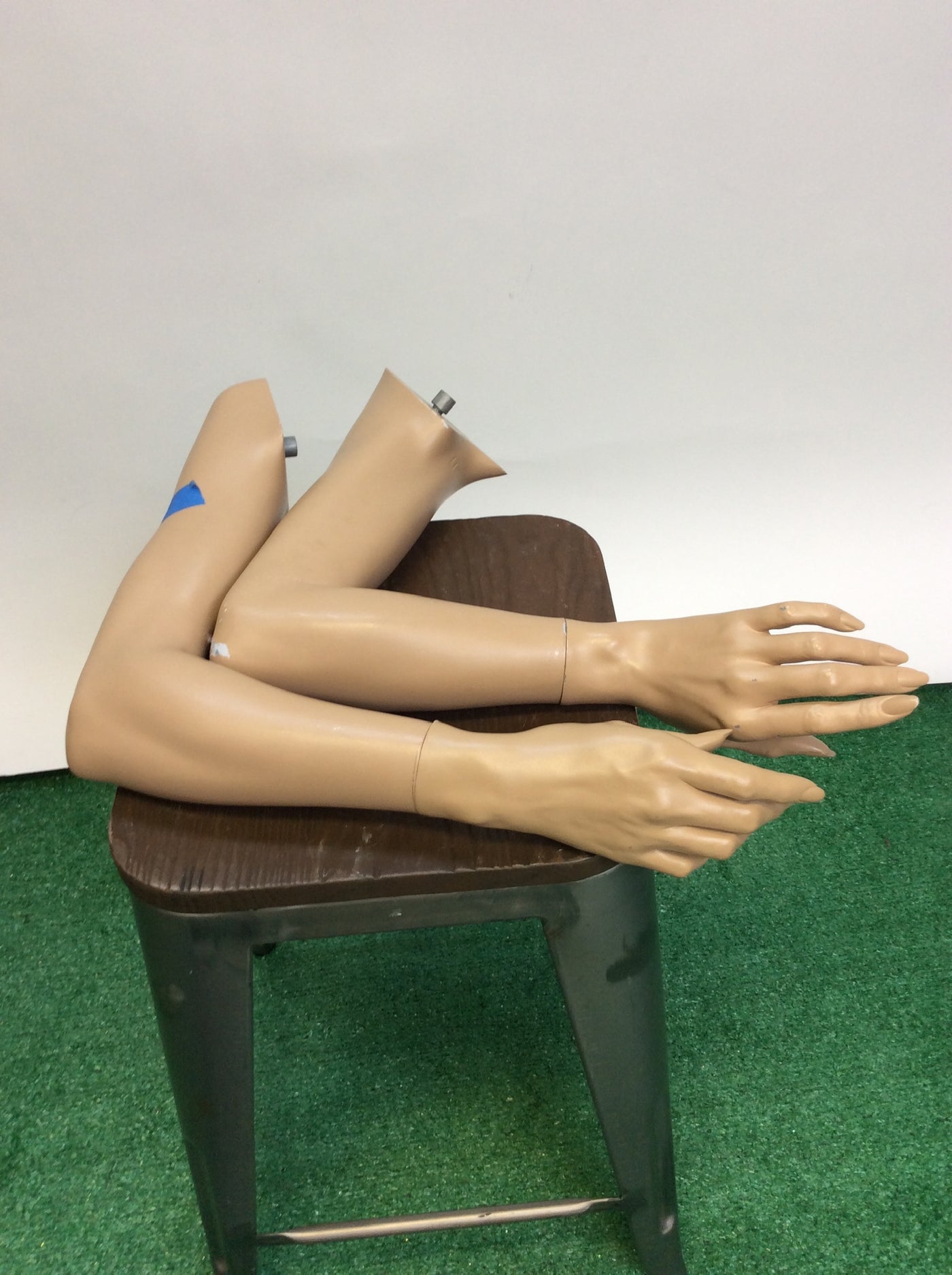 Used Pair of Female Mannequin Arms