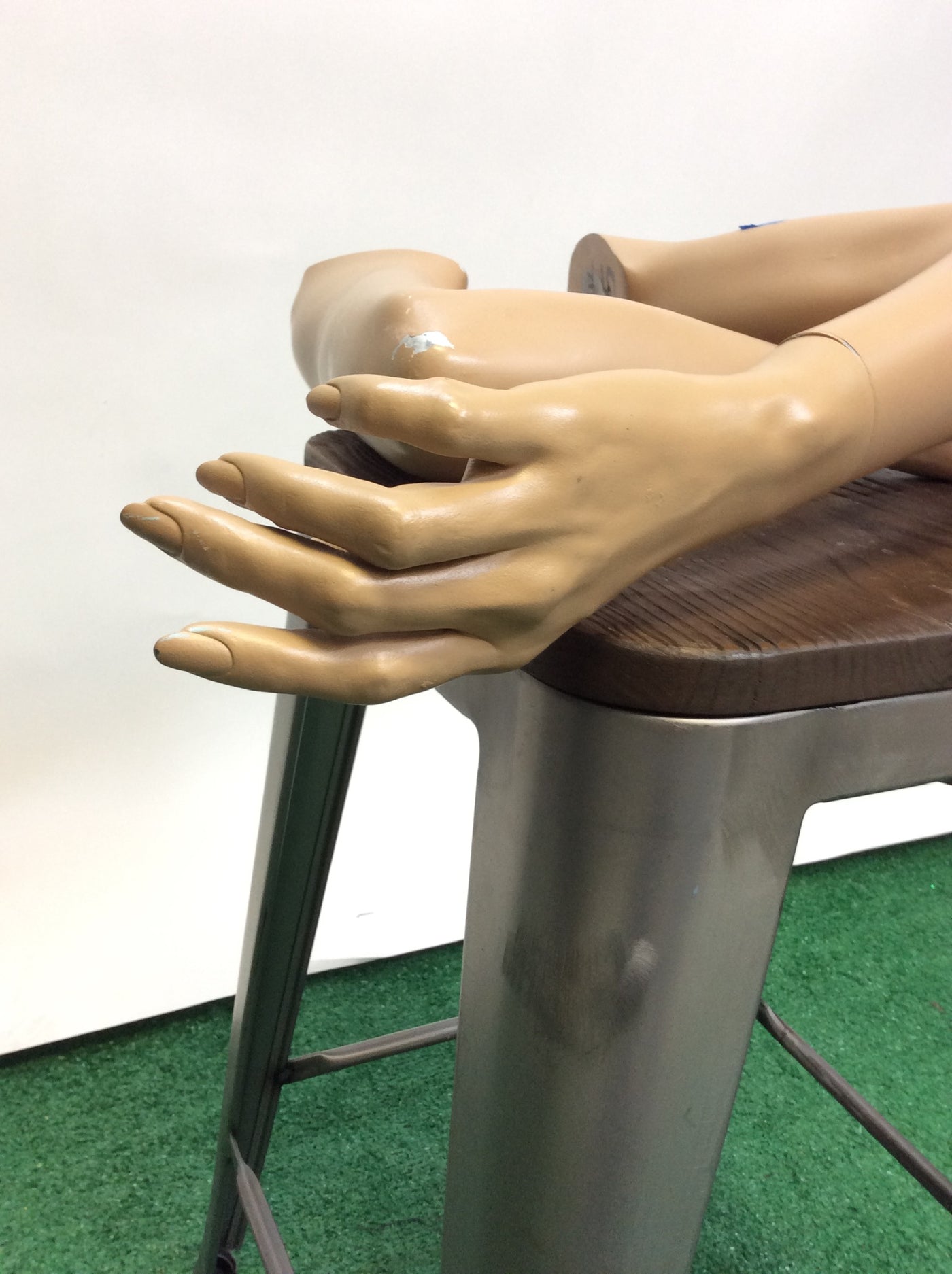 Used Pair of Female Mannequin Arms