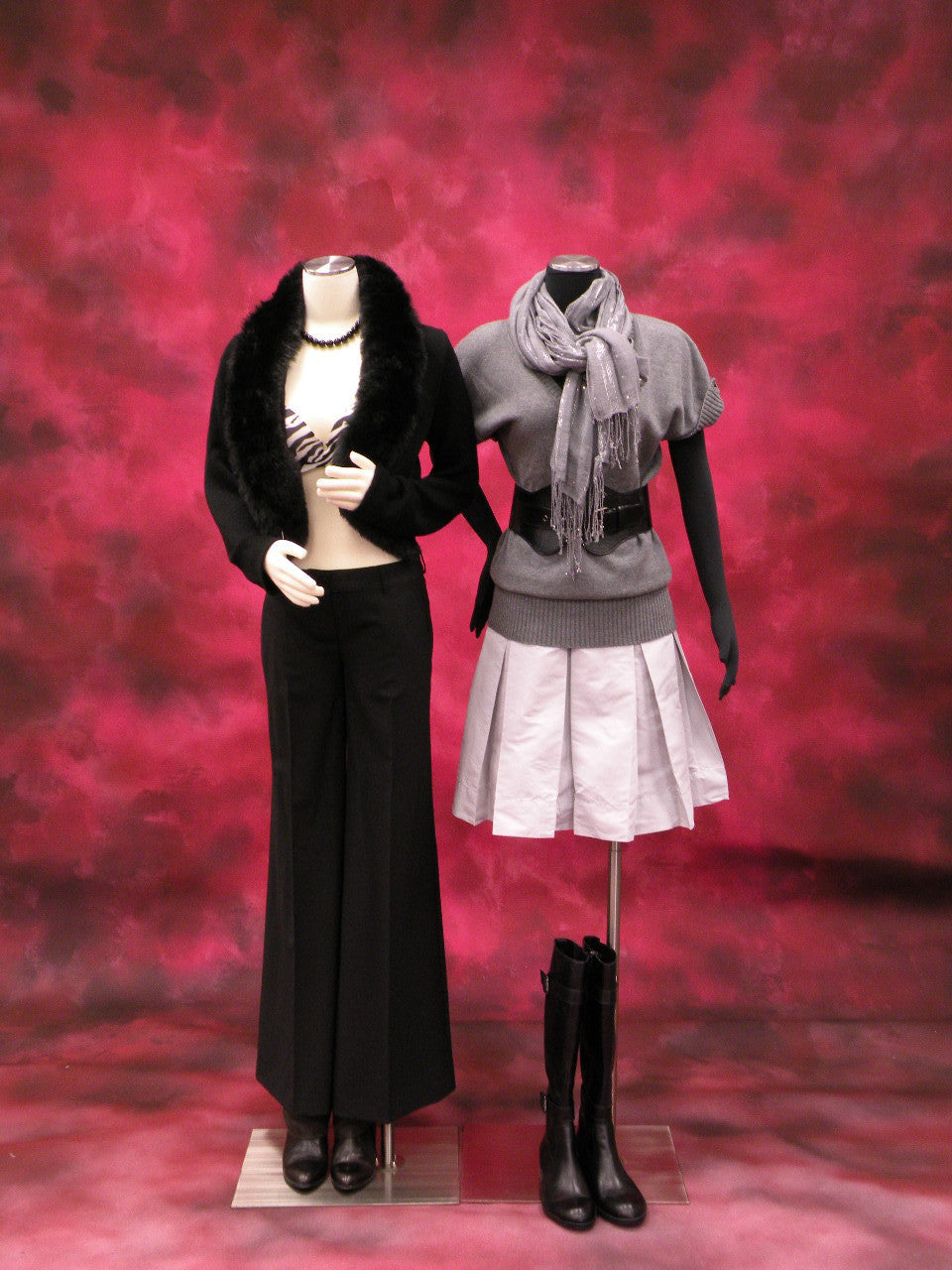 Plastic Female Half-leg Mannequin Torso Without Stand: Black – Mannequin  Madness